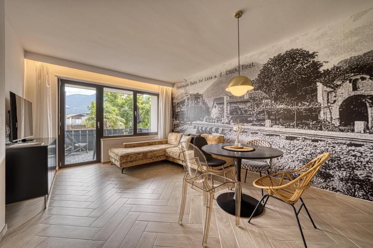 Goldfinger + Suites Lana Exterior photo